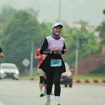 Runner Photo 7049575