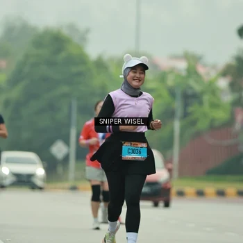Runner Photo 7049576