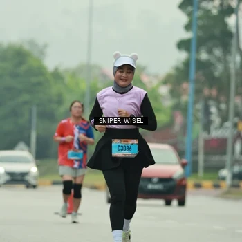 Runner Photo 7049581