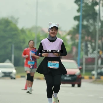 Runner Photo 7049582