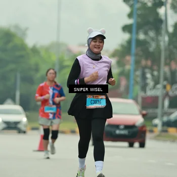 Runner Photo 7049588