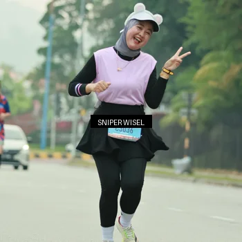 Runner Photo 7049603