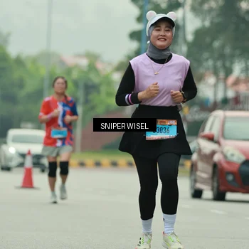 Runner Photo 7049608