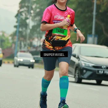 Runner Photo 7049643
