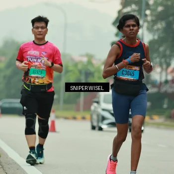 Runner Photo 7049660