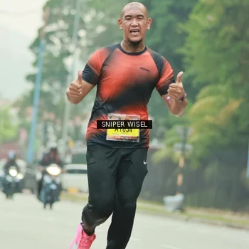 Runner Photo 7049713