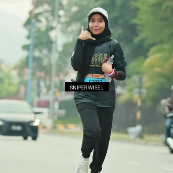 Runner Photo 7049734