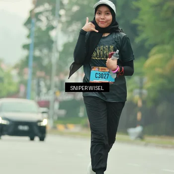 Runner Photo 7049735