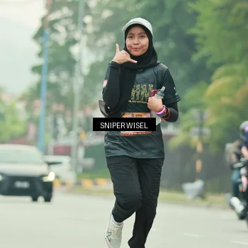 Runner Photo 7049736