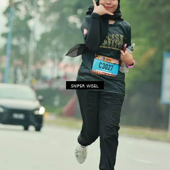 Runner Photo 7049753