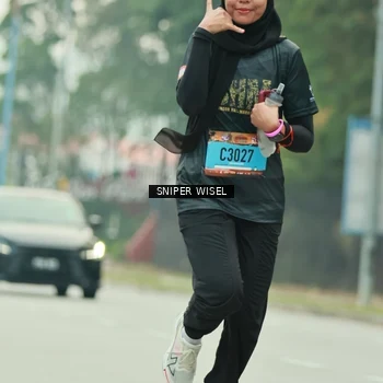 Runner Photo 7049764