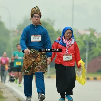 Runner Photo 7049785