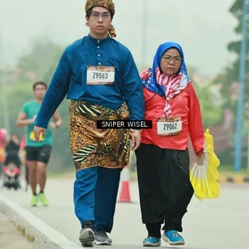Runner Photo 7049791
