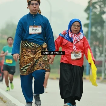 Runner Photo 7049800