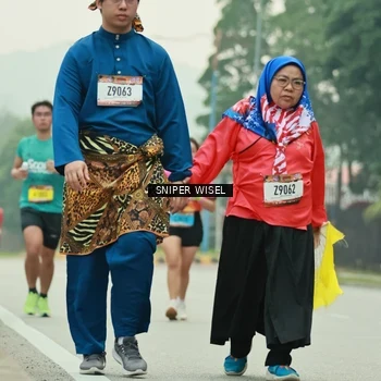 Runner Photo 7049813