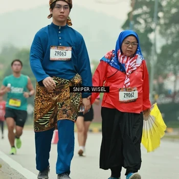 Runner Photo 7049816