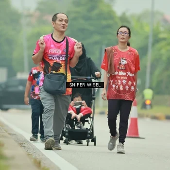 Runner Photo 7049822