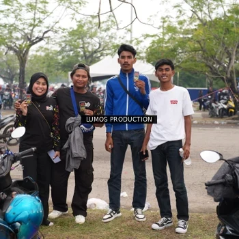Runner Photo 7050628