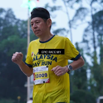 Runner Photo 7051030