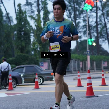 Runner Photo 7051047