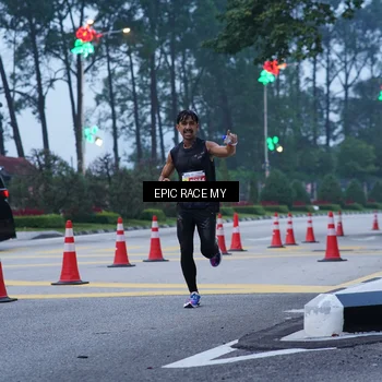 Runner Photo 7051049