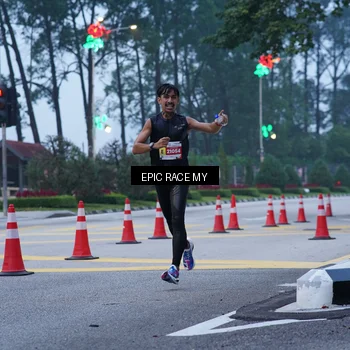 Runner Photo 7051050