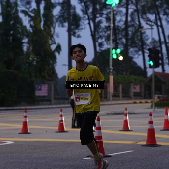 Runner Photo 7051053