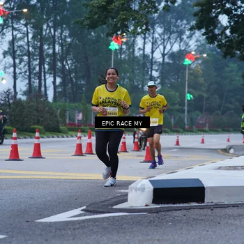 Runner Photo 7051057