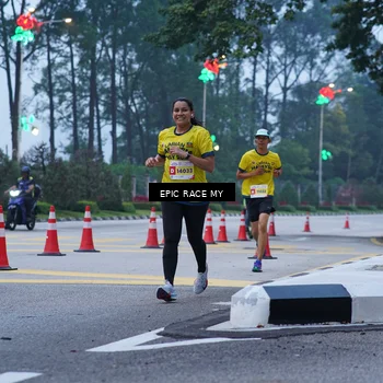 Runner Photo 7051058