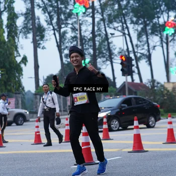 Runner Photo 7051068