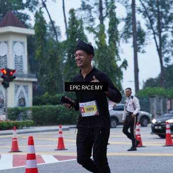 Runner Photo 7051069