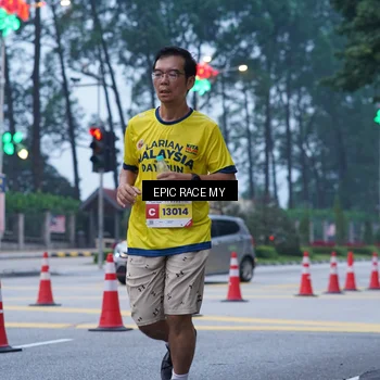 Runner Photo 7051072