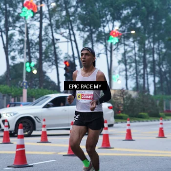 Runner Photo 7051084