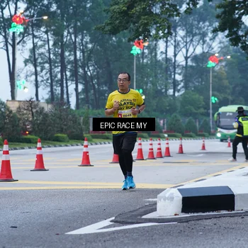 Runner Photo 7051088
