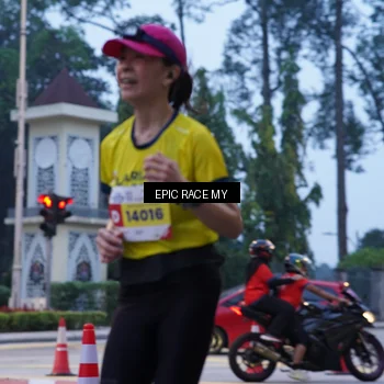 Runner Photo 7051090