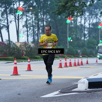 Runner Photo 7051091