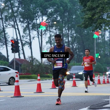 Runner Photo 7051107