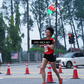 Runner Photo 7051110
