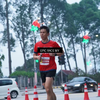 Runner Photo 7051115