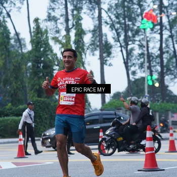 Runner Photo 7051119