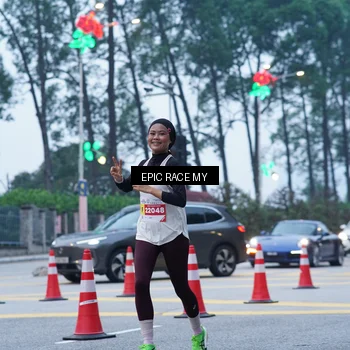 Runner Photo 7051121