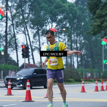 Runner Photo 7051134