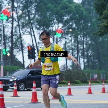 Runner Photo 7051135