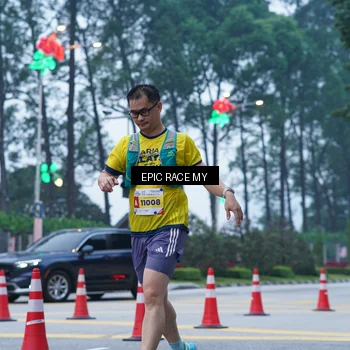 Runner Photo 7051136