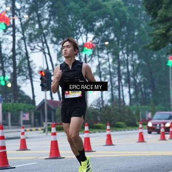 Runner Photo 7051143