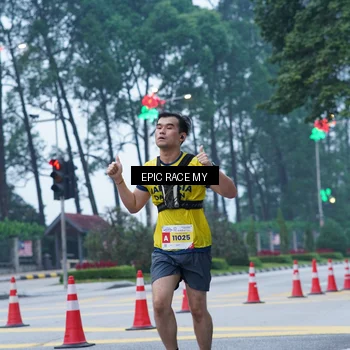 Runner Photo 7051153