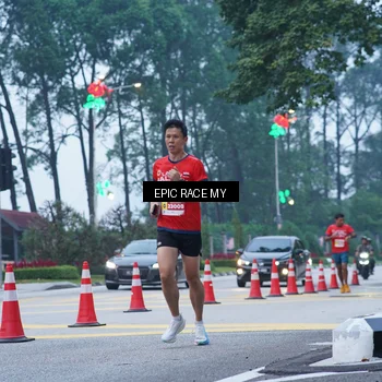 Runner Photo 7051174
