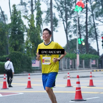 Runner Photo 7051181