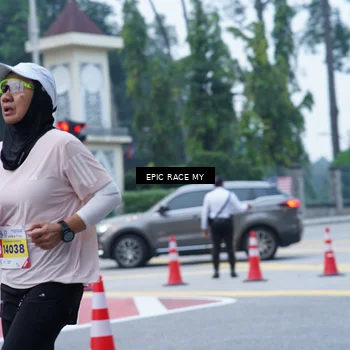 Runner Photo 7051193