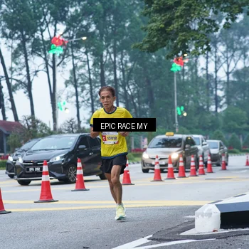 Runner Photo 7051202